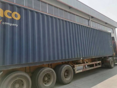 歐洲客戶柴油機裝柜發(fā)貨