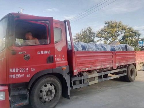 青?？蛻?1臺柴油機發(fā)貨